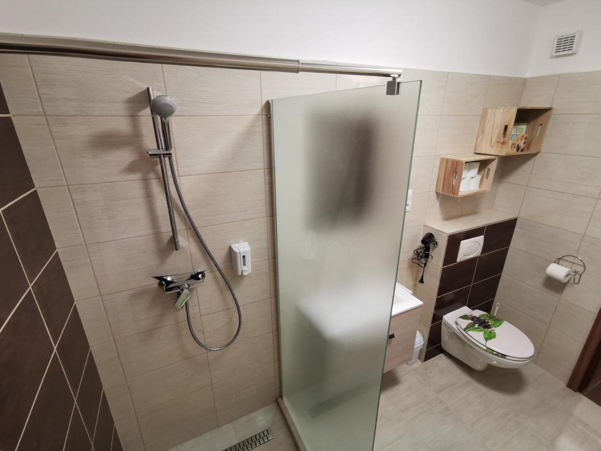 Bee You Apartman Hajdúszoboszló Buitenkant foto