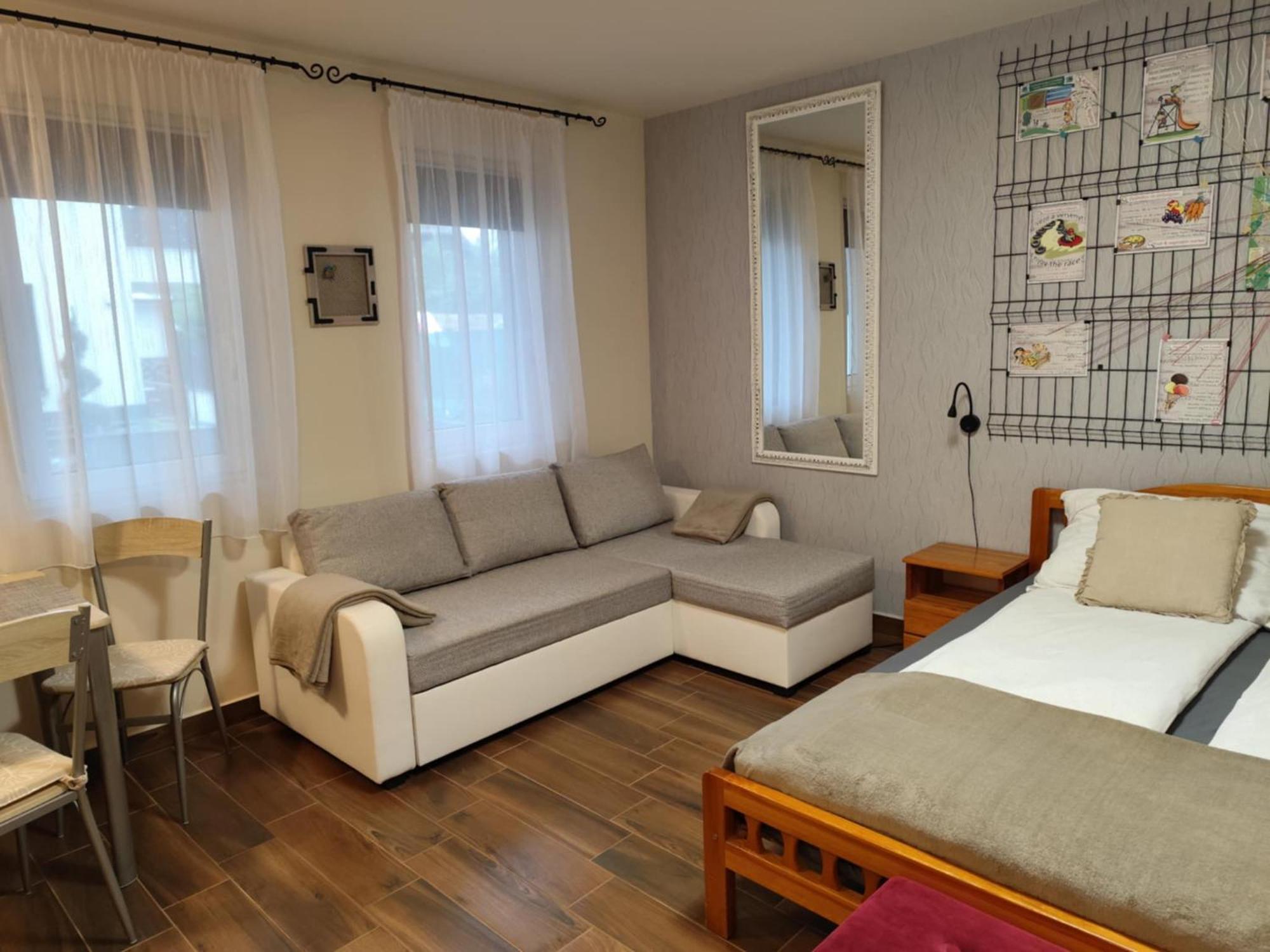 Bee You Apartman Hajdúszoboszló Buitenkant foto